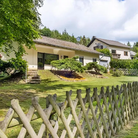 Idyllic In With Forest View Ferienhaus